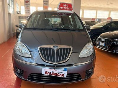 Usata Lancia Musa 95 CV (69 kW) 2009 Grigio Monovolume