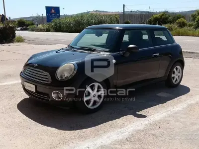Usata Mini ONE 95 CV (69 kW) 2008 Nero Utilitaria