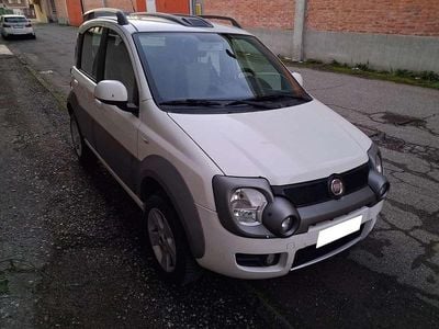 Usata Fiat Panda 4x4 Cross 75 CV (55 kW) 2011 Utilitaria