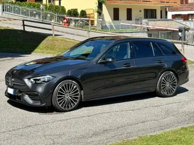 Usata Mercedes C220 Advanced 197 CV (144 kW) 2024 Grigio Station wagon