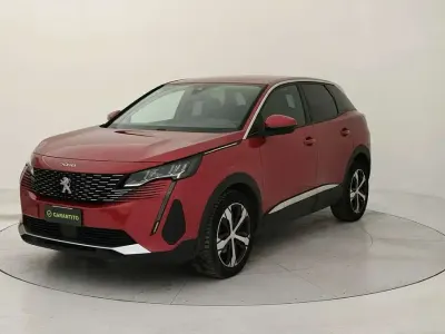 Usata Peugeot 3008 Allure 131 CV (96 kW) 2021 Rosso SUV