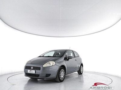 Usata Fiat Grande Punto 77 CV (56 kW) 2009 Grigio Utilitaria