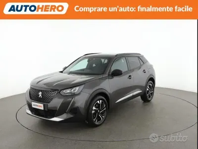 Usata Peugeot 2008 101 CV (74 kW) 2023 Grigio SUV