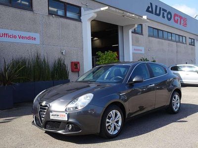 Usata Alfa Romeo Giulietta Distinctive 105 CV (77 kW) 2012 Grigio Utilitaria