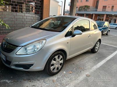 Usata Opel Corsa 2008 Grigio Utilitaria