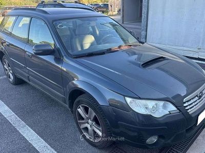Usata Subaru Outback 150 CV (110 kW) 2008 Nero Station wagon