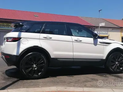 Usata Land Rover Range Rover evoque 150 CV (110 kW) 2017 SUV