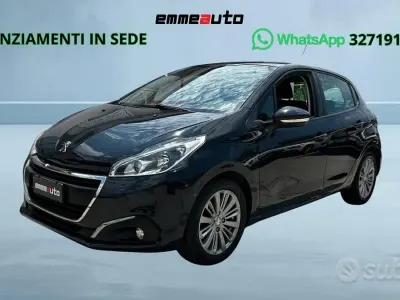 Usata Peugeot 208 Allure 75 CV (55 kW) 2017 Grigio Utilitaria
