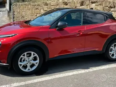 Usata Nissan Juke N-Connecta 114 CV (83 kW) 2022 Rosso SUV