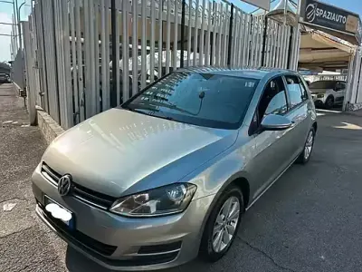 Usata VW Golf VII 110 CV (80 kW) 2016 Grigio Berlina