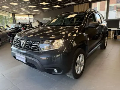 Usata Dacia Duster Comfort 114 CV (83 kW) 2019 Grigio SUV