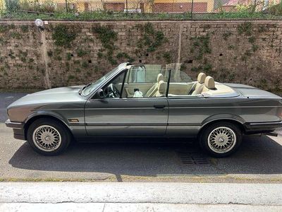 Usata BMW 320 Cabriolet 136 CV (100 kW) 1990 Grigio Cabrio