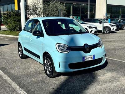 Usata Renault Twingo 30 kW (42 CV) 2023 Azzurro Utilitaria