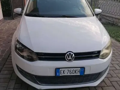 Usata VW Polo Highline 90 CV (66 kW) 2011 Bianco Utilitaria