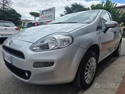 Occasion Fiat Punto Street 77 ch (56 kW) 2016 Gris Citadine