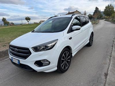 Usata Ford Kuga ST-Line 120 CV (88 kW) 2019 Bianco SUV