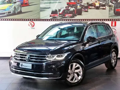 Usata VW Tiguan Elegance 150 CV (110 kW) 2022 Nero SUV