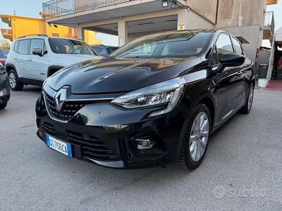 Usata Renault Clio V 86 CV (63 kW) 2020 Nero Berlina