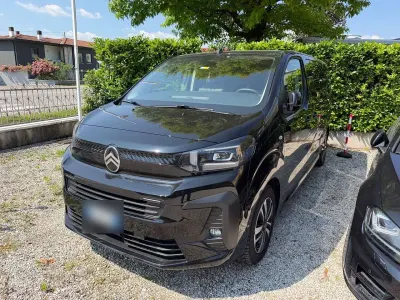 Usata Citroën Spacetourer Business Class 243 CV (178 kW) 2025 Nero Monovolume