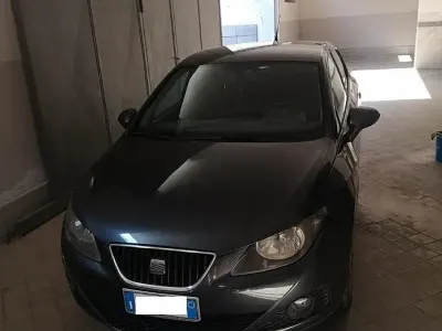 Usata Seat Ibiza Reference 85 CV (62 kW) 2009 Grigio Berlina