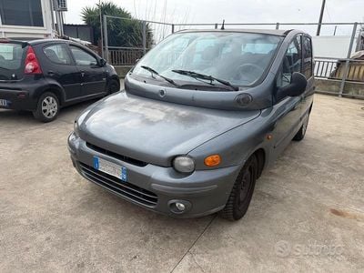 Usata Fiat Multipla 115 CV (84 kW) 2003 Bianco Monovolume