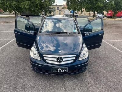 Usata Mercedes B180 140 CV (102 kW) 2006 Blu Monovolume