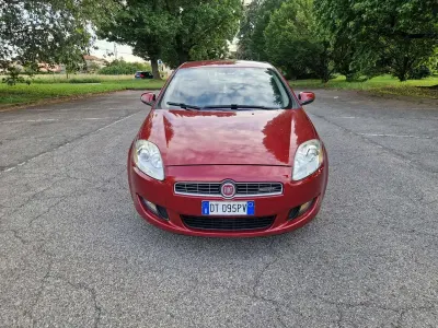 Usata Fiat Bravo Dynamic 105 CV (77 kW) 2008 Other Utilitaria