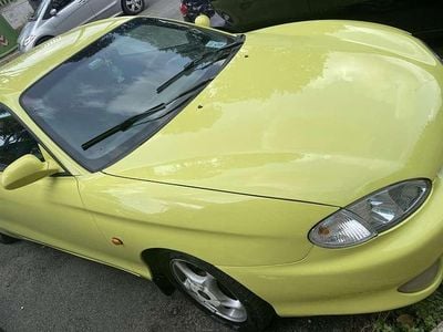 Usata Hyundai Coupé Sport 113 CV (83 kW) 1997 Giallo Coupé