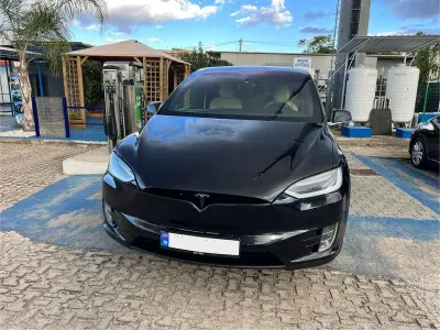 Usata Tesla Model X 386 kW (525 CV) 2016 Nero SUV