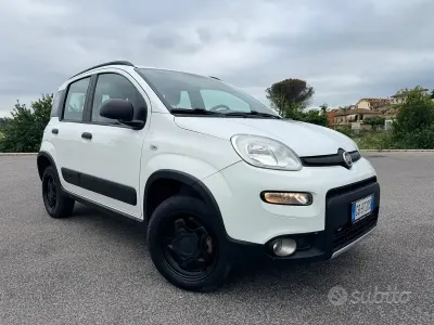 Second-hand Fiat Panda 4x4 85 CP (62 kW) 2020 Alb Hatchback
