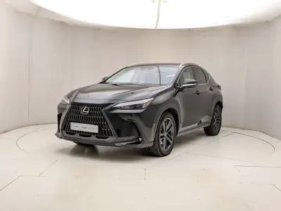 Usata Lexus NX450h+ 182 CV (133 kW) 2025 Nero SUV