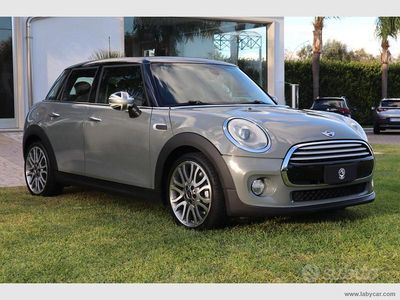 Usata Mini Cooper D 116 CV (85 kW) 2015 Grigio Utilitaria