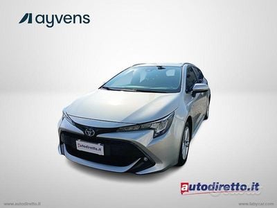 Usata Toyota Corolla Style 98 CV (72 kW) 2021 Grigio Berlina