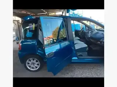 Käytetty Fiat Multipla 116 HP (85 kW) 2007 Sininen Tila-auto