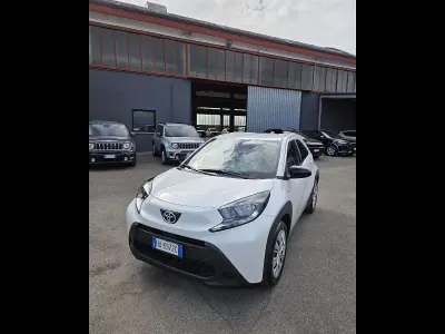 Nuova Toyota Aygo X Active 72 CV (52 kW) 2025 Bianco SUV