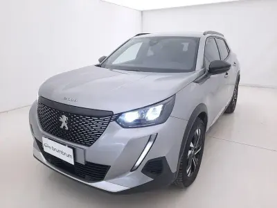 Gebraucht Peugeot 2008 Allure 131 PS (96 kW) 2022 Grau SUV
