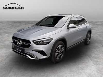 Nuova Mercedes GLA200 Business 150 CV (110 kW) 2026 Argento SUV
