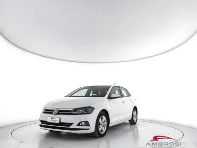 Usata VW Polo Comfortline 80 CV (58 kW) 2019 Bianco Utilitaria