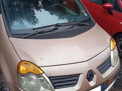 Usata 2007 Renault Modus Monovolume | 2000 € (Buon prezzo)