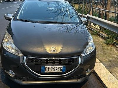 Usata Peugeot 208 Access 68 CV (50 kW) 2014 Utilitaria