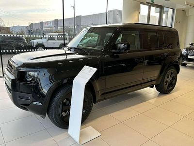 Nuova Land Rover Defender SE Dynamic 200 CV (147 kW) 2026 Santorini black SUV