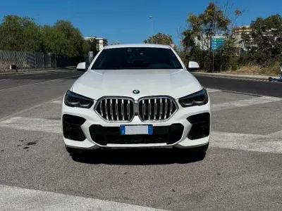 Usata BMW X6 M Sport 313 CV (230 kW) 2021 Bianco SUV