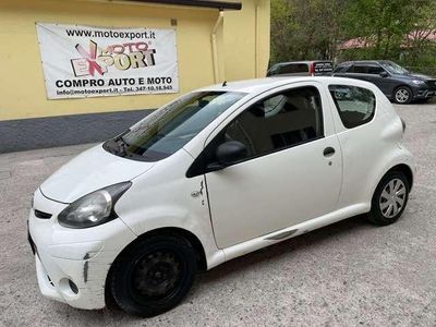 usata Toyota Aygo 1.0 12V VVT-i 3 porte Active Connect