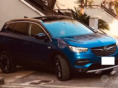 Usata Opel Grandland X 130 CV (95 kW) 2019 Bluazzurro SUV