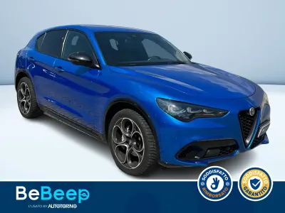Usata Alfa Romeo Stelvio Veloce 210 CV (154 kW) 2023 Blu metallizzato SUV