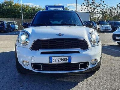 Bianco Usata 2015 Mini Cooper SD Countryman Business SUV | 14.999 € (Molto cara)