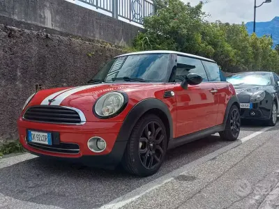 Usata Mini Cooper Chili 120 CV (88 kW) 2007 Rosso Utilitaria