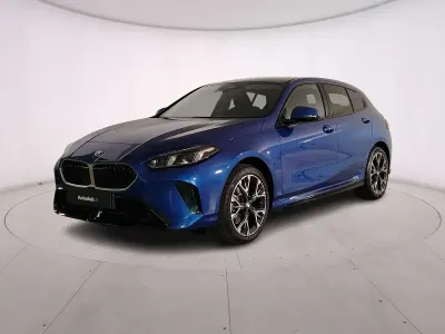 Nuova BMW 118 M Sport 150 CV (110 kW) 2026 Portimao blue Utilitaria