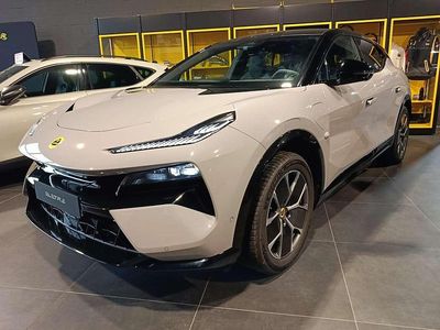Nuova Lotus Eletre 441 kW (600 CV) 2026 Grigio kaimu SUV