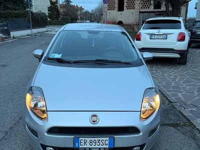 Usata Fiat Punto Lounge 75 CV (55 kW) 2013 Grigio Utilitaria
